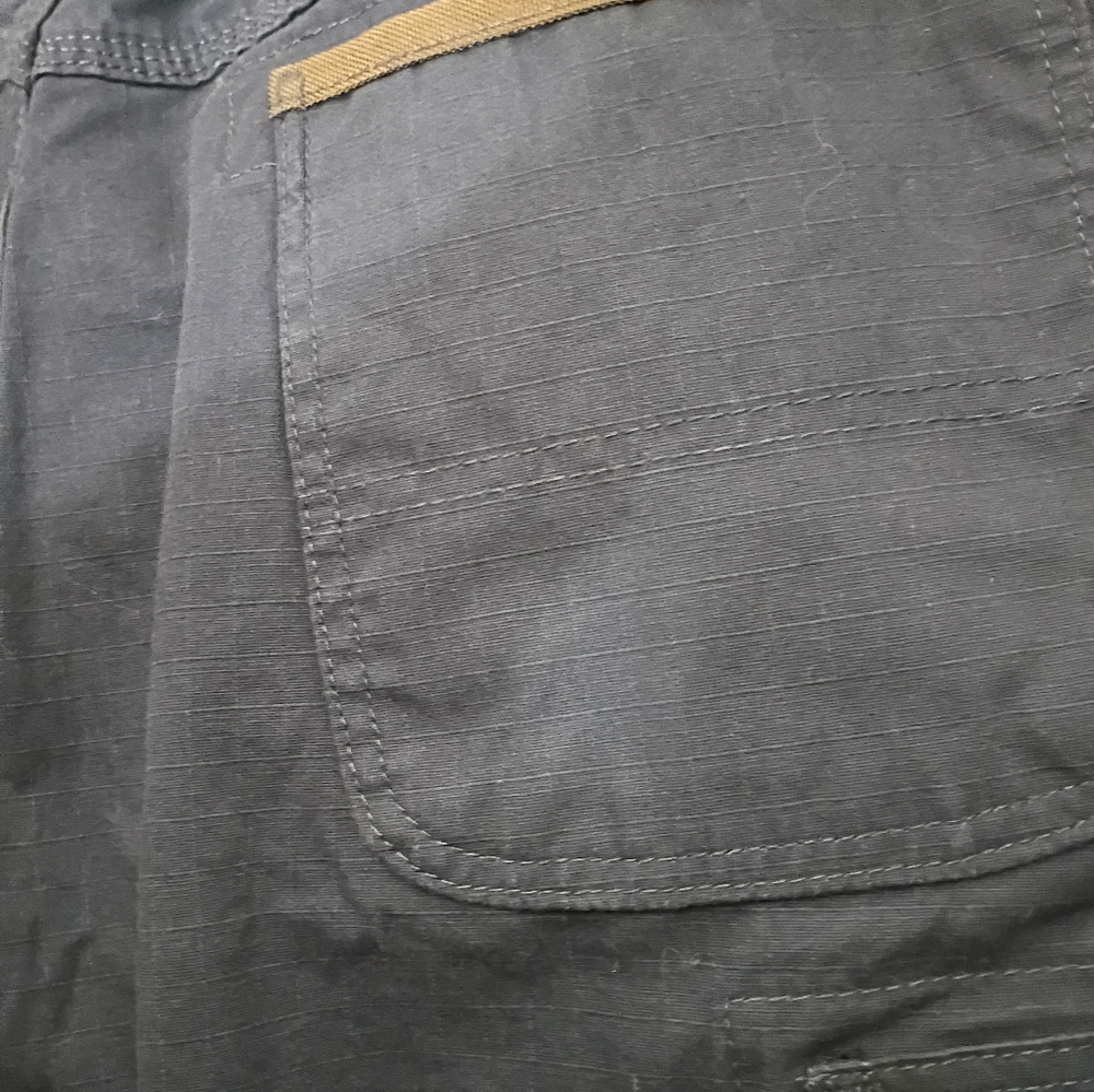 Men's Navy Cargo Pants - Picture 6 of 9
